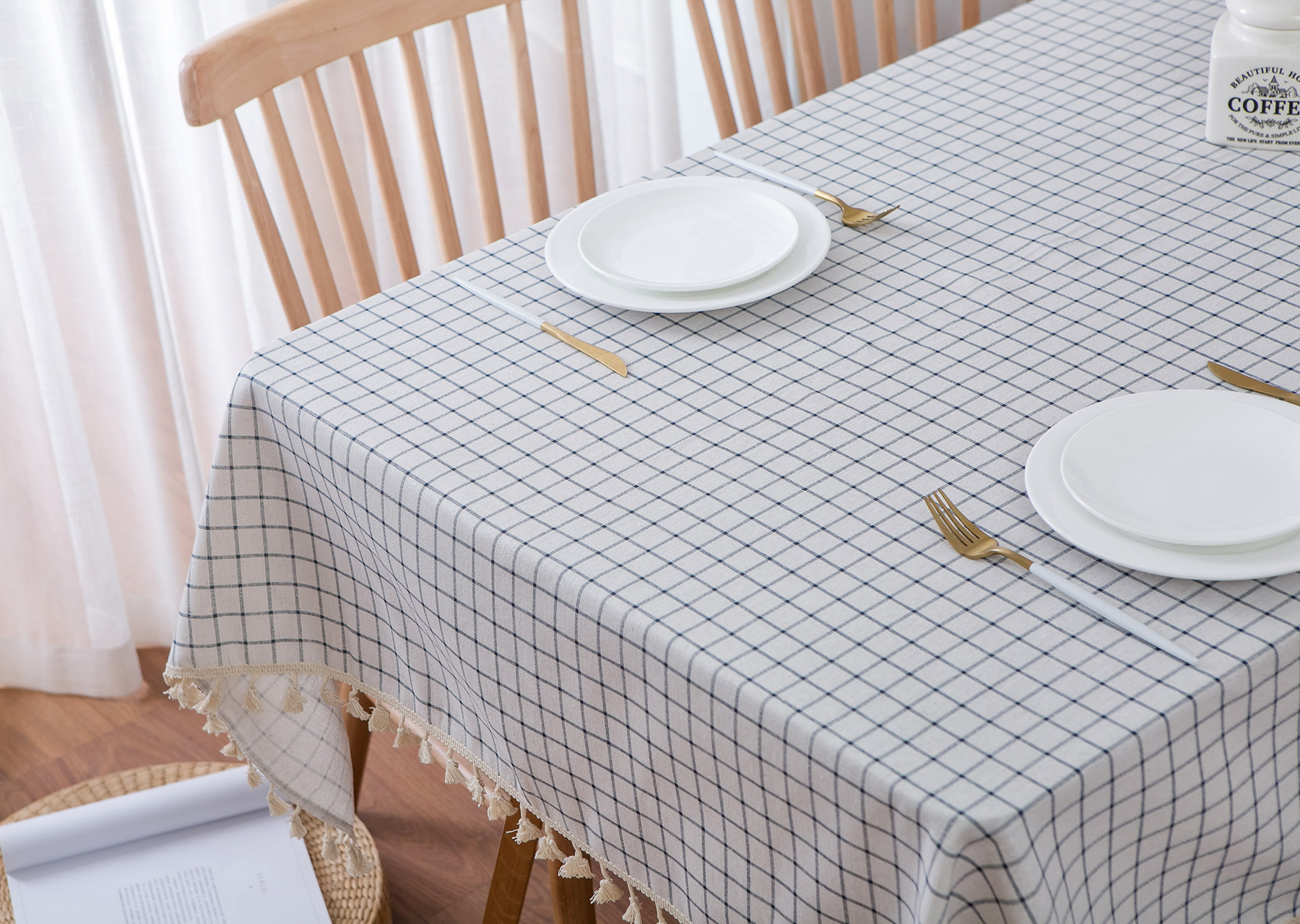 ins风桌布棉麻地中海白底蓝格子餐桌布文艺茶几流苏盖巾一件代发