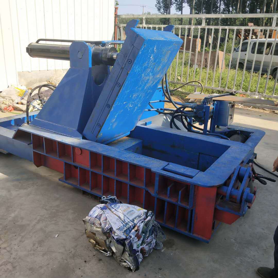新型环保废金属液压废钢压块打包机方便好用大型液压打包压块机