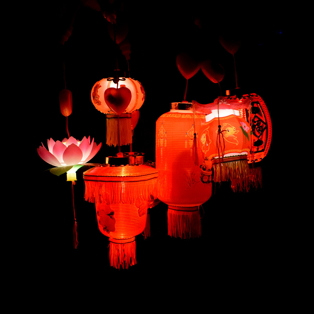 儿童手提led发光音乐塑料灯笼灯春节元宵灯笼夜市玩具地摊玩具