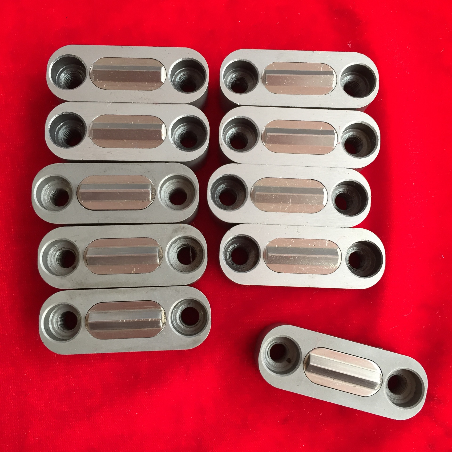 日标模具磁性锁模组件 磁力锁模扣 锁模器扣机mlk40 80 100 200