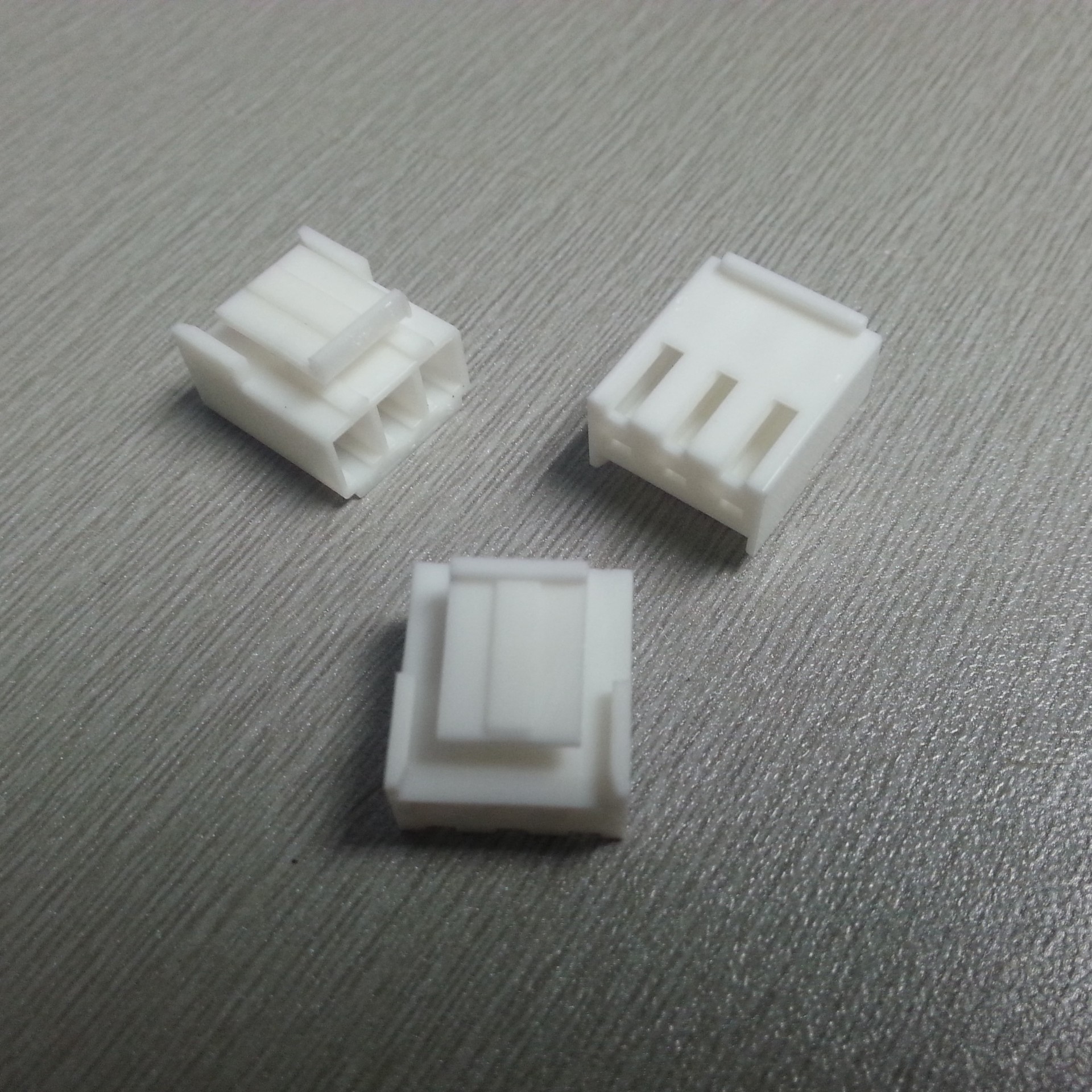 96mm vh胶壳 3pin 配套端子使用 vh接插件 量多价优-阿里巴巴