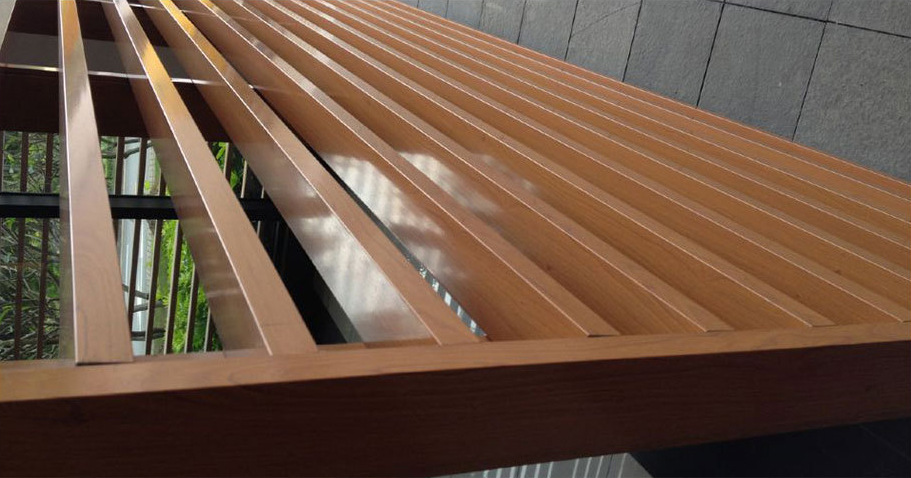 军霸木纹铝方通 防水吊顶天花转印木纹铝方通室内特殊造型铝方通