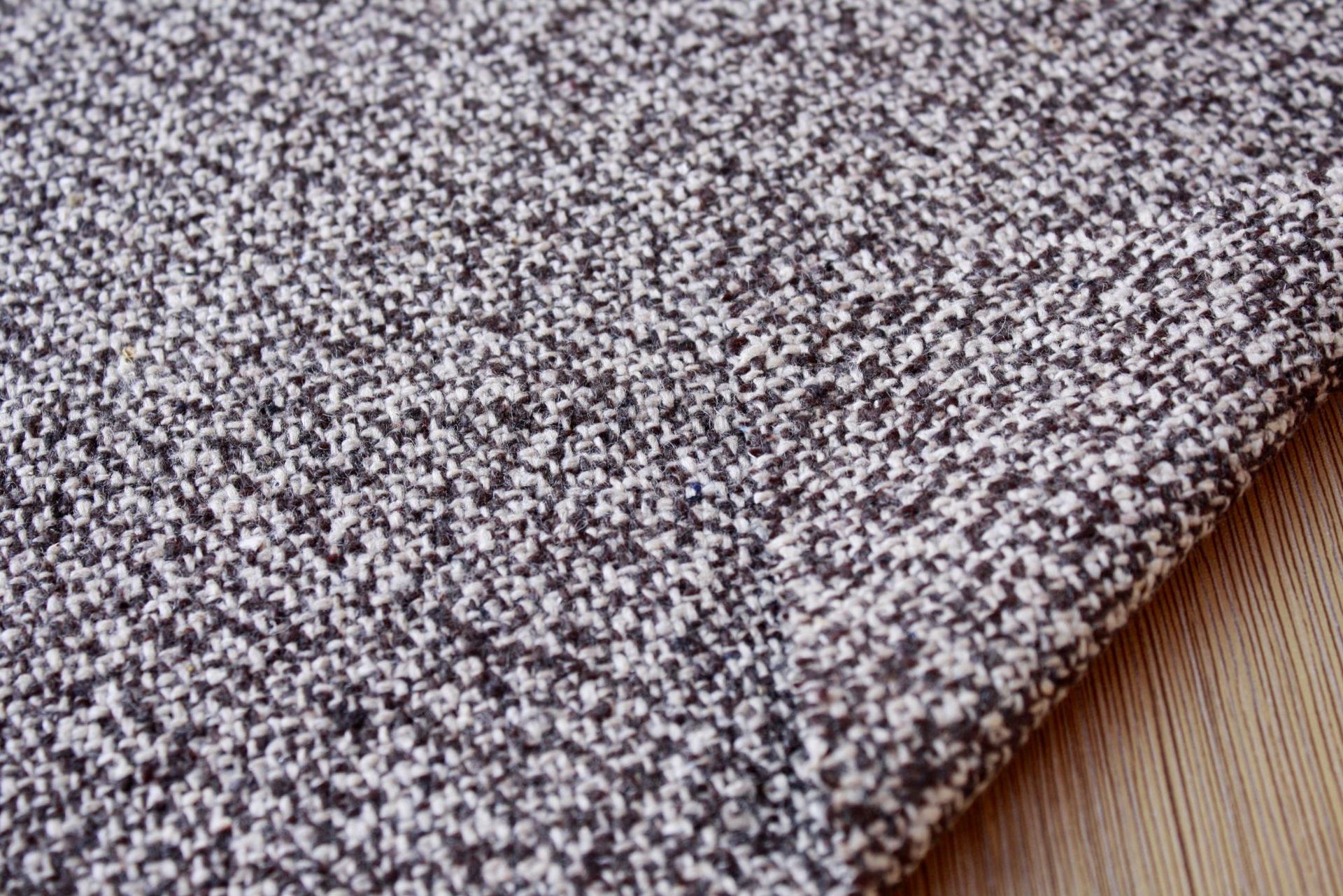 工厂批发粗纺呢绒面料最新款时尚毛呢面料女装粗花呢 秋冬可订制