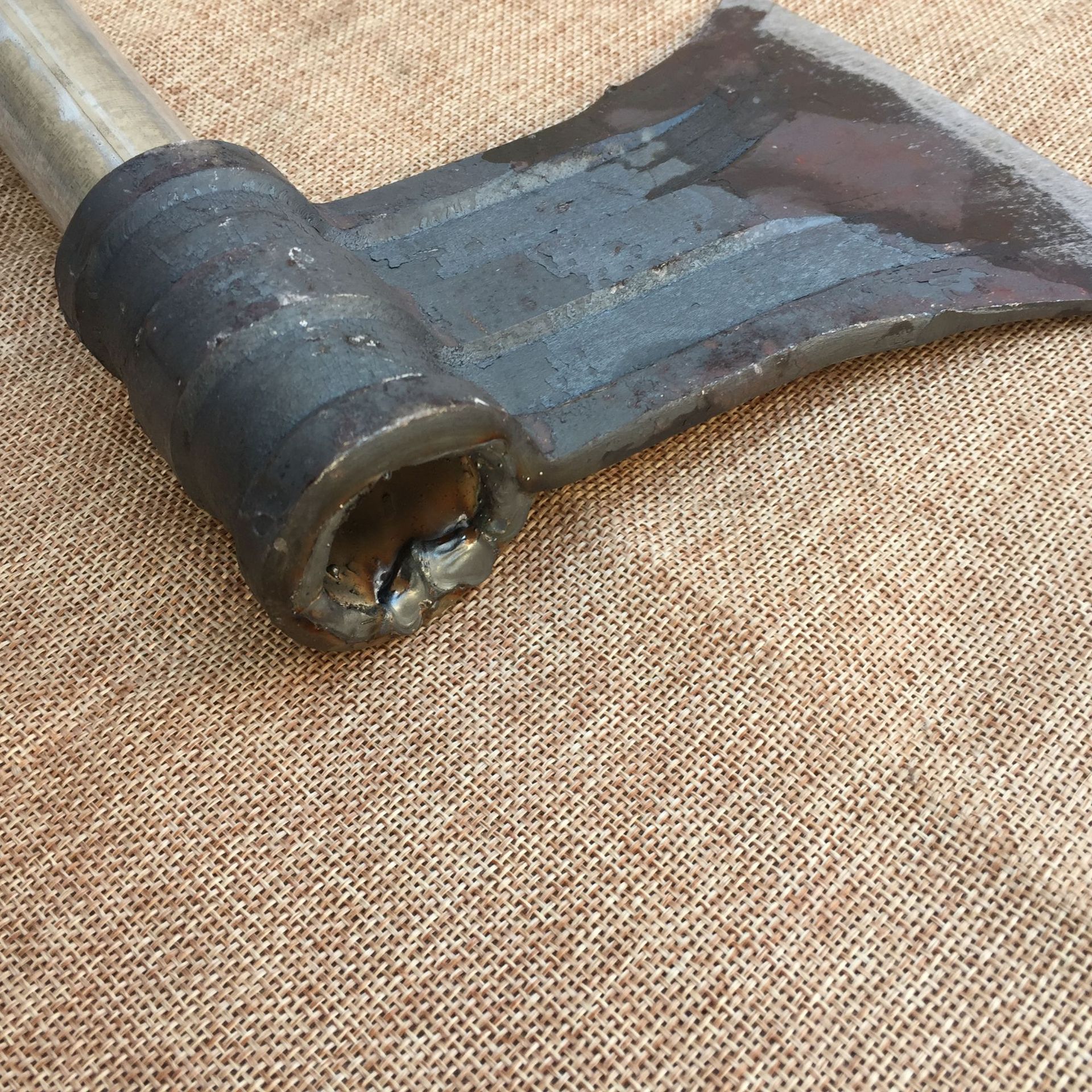 锻打铁把钢板斧头 砍斧 劈柴斧 卷库型大板斧 伐木斧