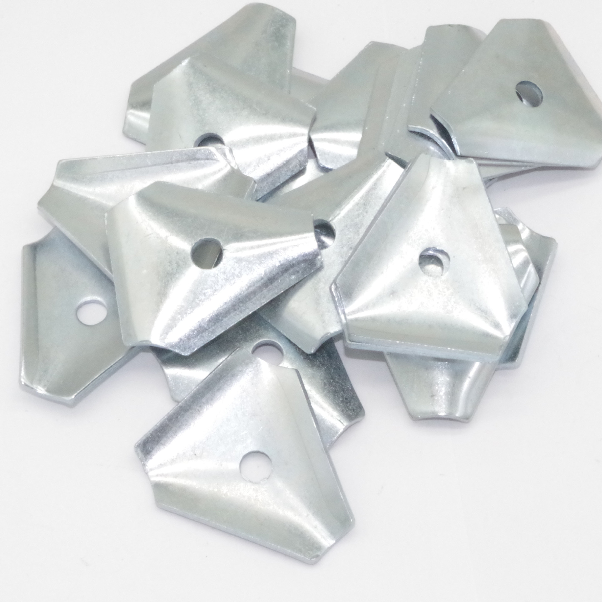 新型三角避雷卡 接地卡 避雷带支持卡 避雷支架 工厂直销量大从优