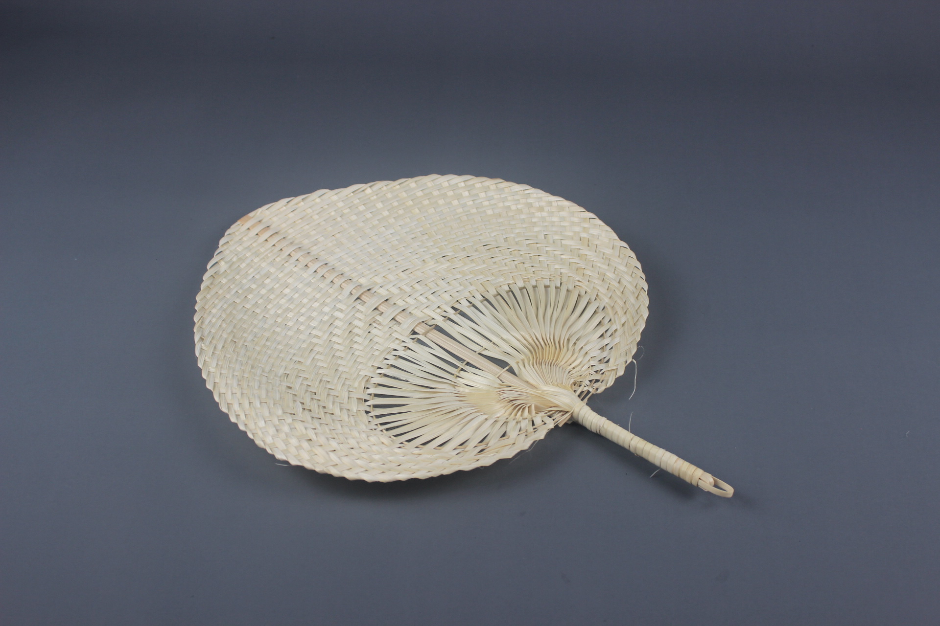 竹编扇子 夏季蒲草扇 夏凉必备手工编织