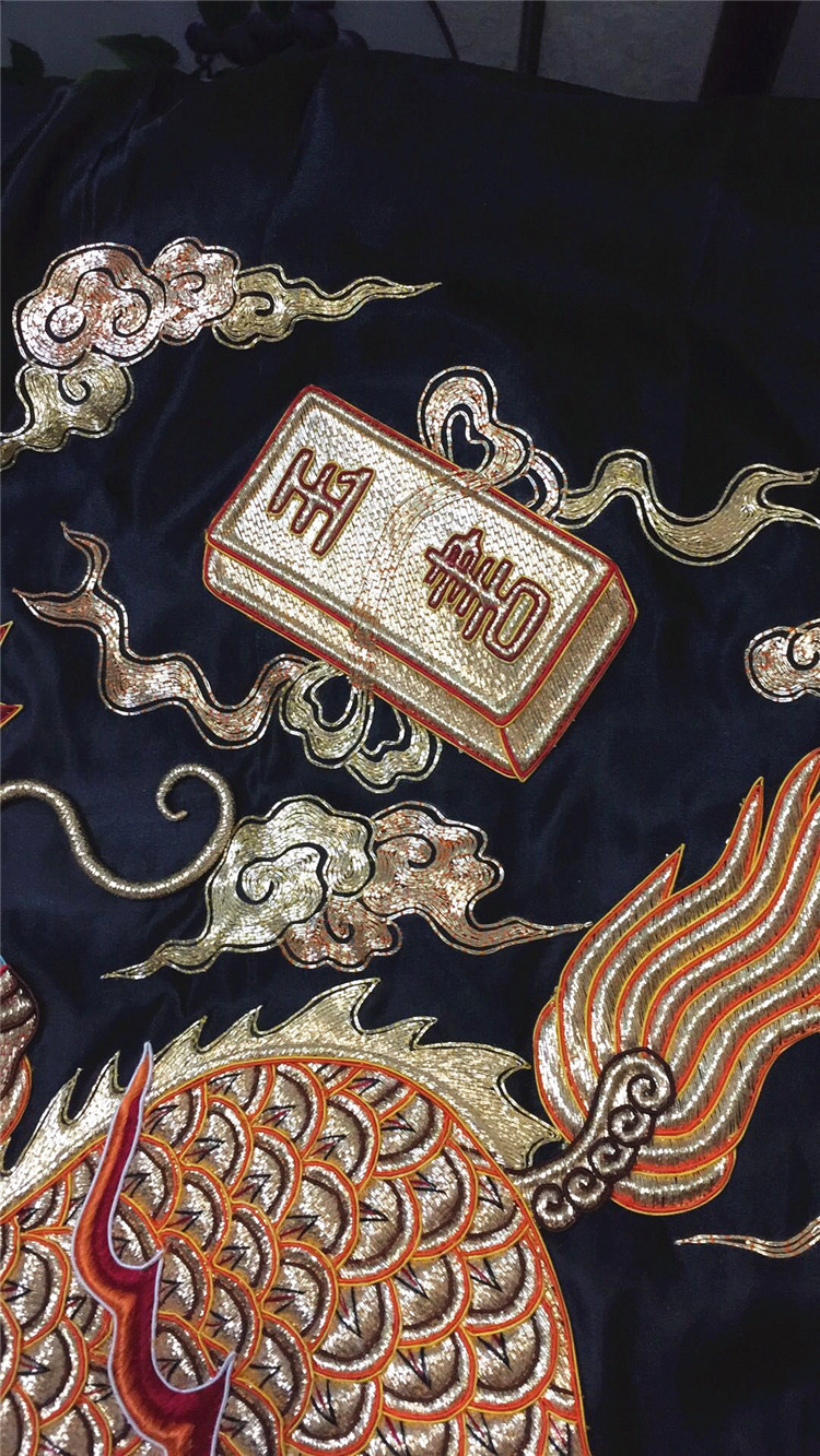 汇韩纯手工刺绣麒麟八宝潮绣精髓垫高绣高档进口金线绣制可定赠语