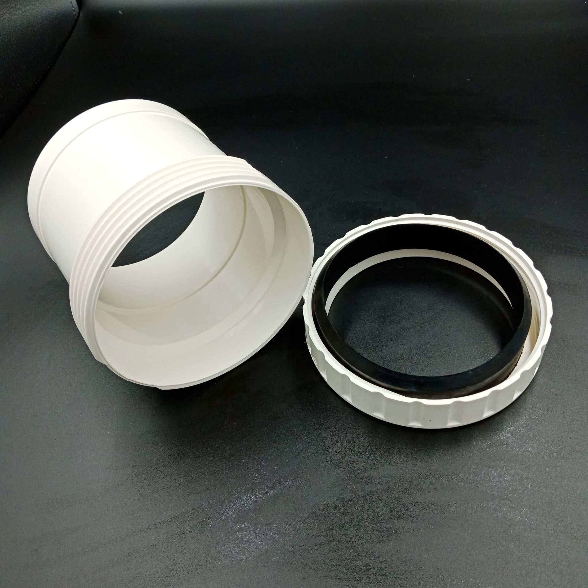 pvc排水管 pvc管材 pvc管件 伸缩节 50-200