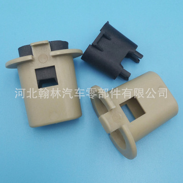 适用于日产尼桑颐达骐达骊威轩逸逍客天籁玛驰后排座椅卡扣