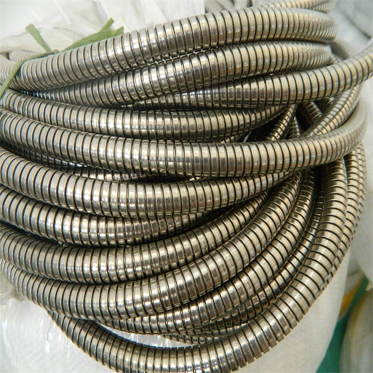 山东双勾金属穿线管 304不锈钢防脱扣抗拉蛇形管Φ16