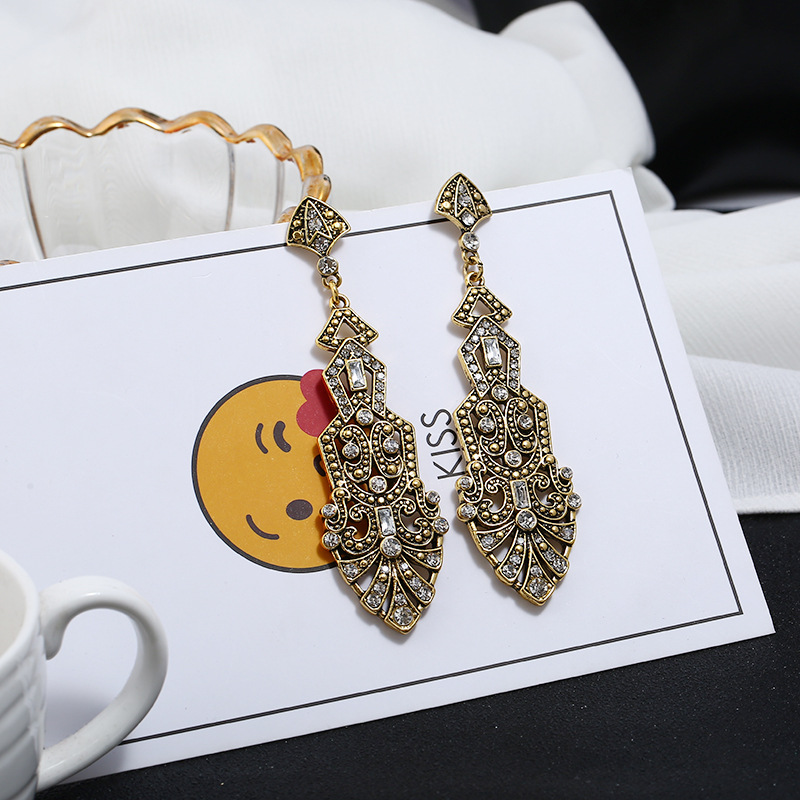 New Europe and America Cross Border Earrings High-End Rhinestone-Encrusted Earrings for Women Exaggerated and Personalized Long Water Drop Ear Studs Earrings in Stock