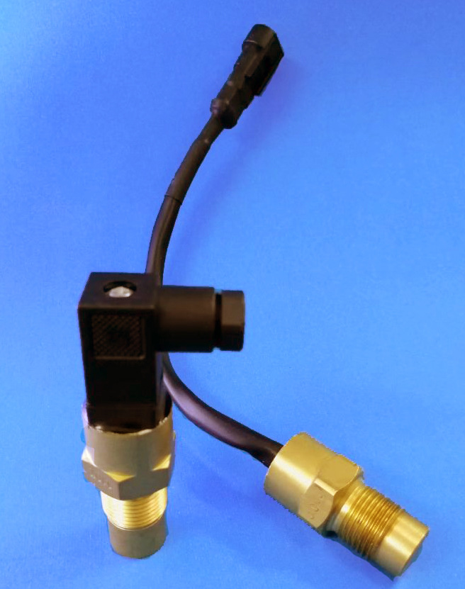 汽车温控器摩托车温控器三轮摩托车温控器