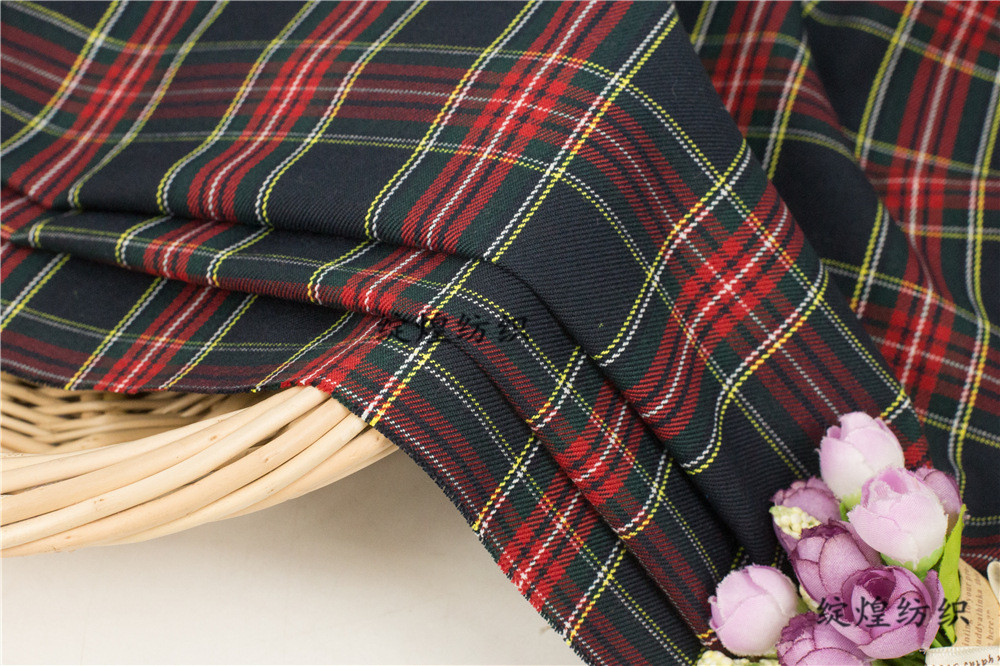 厂家直销tr色织格子布校服裙子衬衫面料经典学院风 现货批发