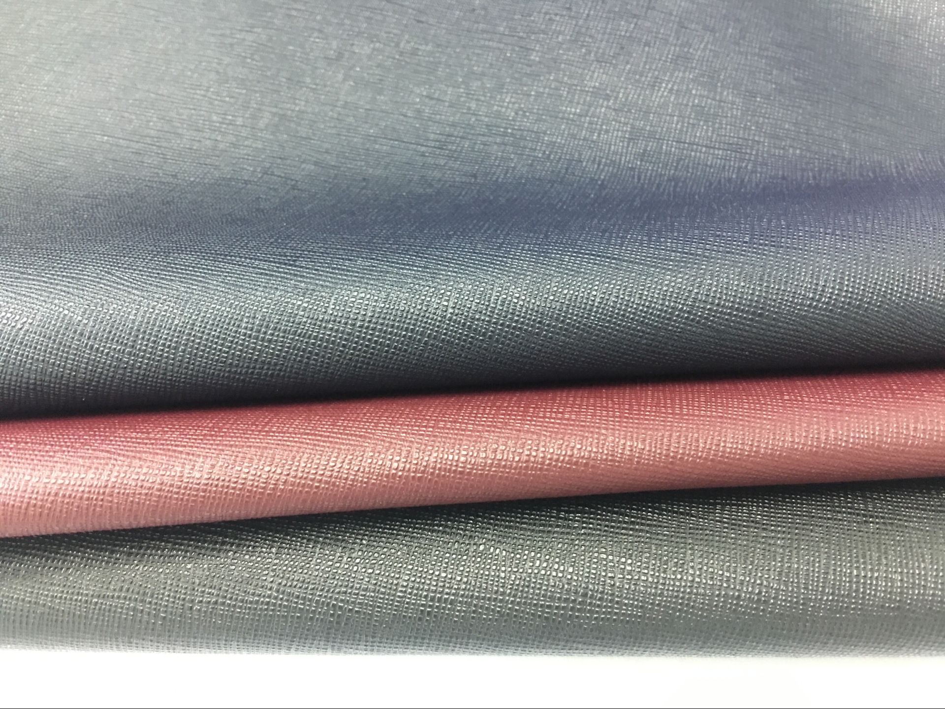水性pu革 包材 箱包革 waterborne case leather 1.0-1.2mm