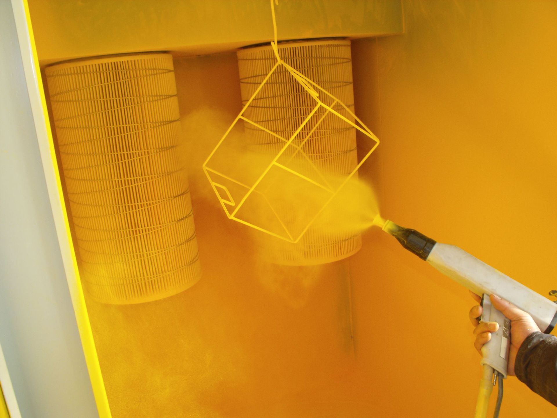 内置式高压静电气动式喷涂喷涂机 静电粉末涂装机 批发促销