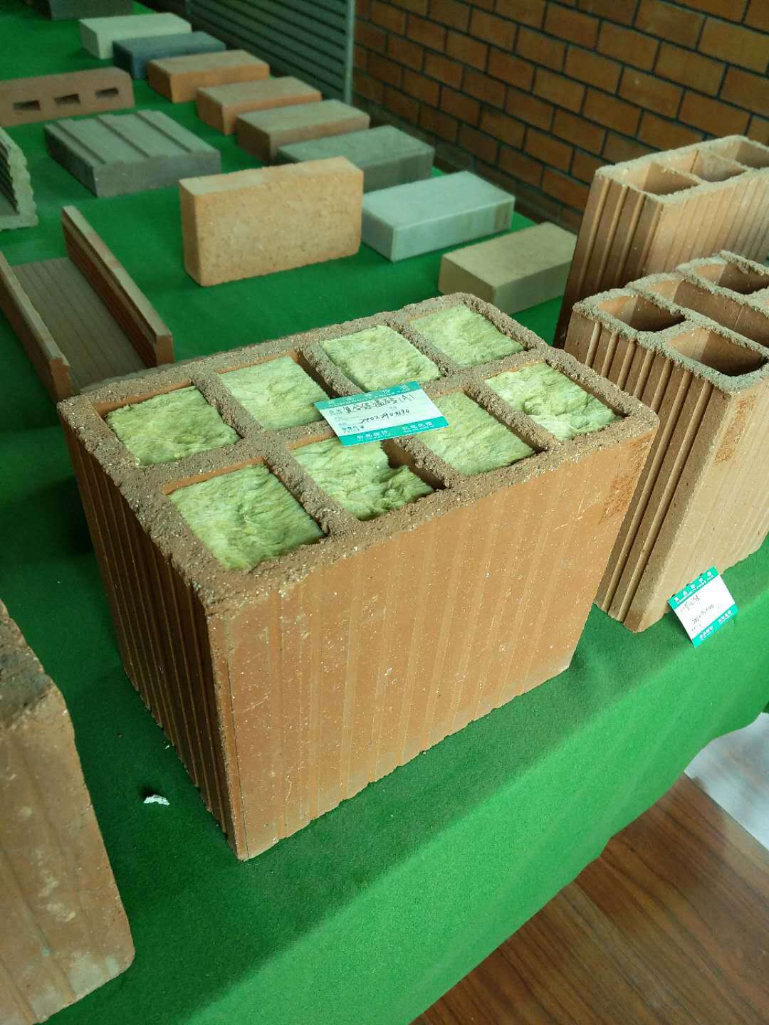 供应 烧结保温砖 轻质保温砖 耐火烧结保温砖