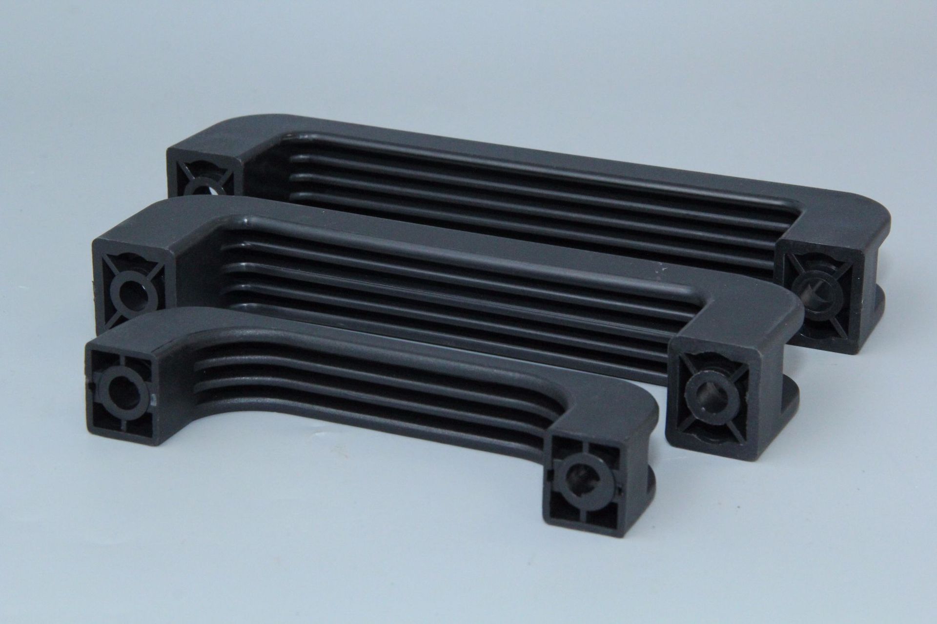 直销塑料加强筋拉手 尼龙弓形把手 u型管状拉手 圆形焊机拉手把