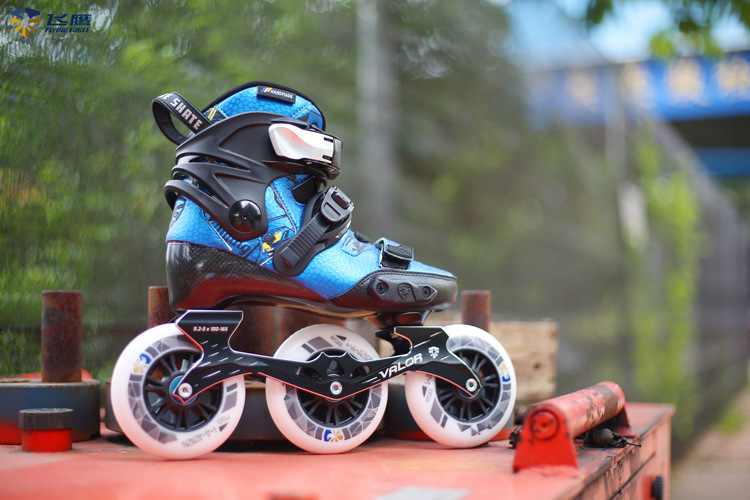 正品飞鹰valor儿童速度轮滑3*100轮滑溜冰速滑速桩大三轮刀架
