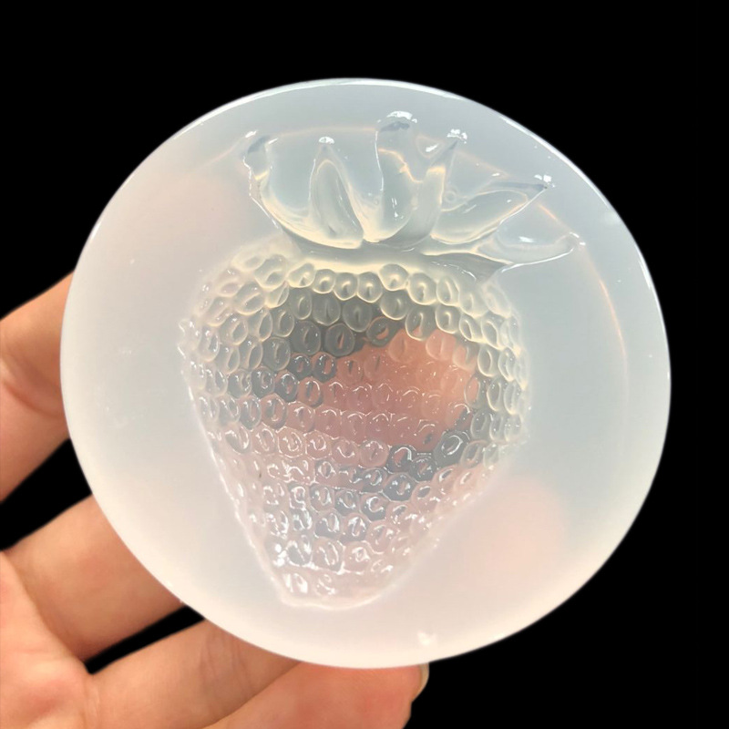 镜面滴胶大号草莓奶油胶手机壳配件diy水晶滴胶模具饰品配件