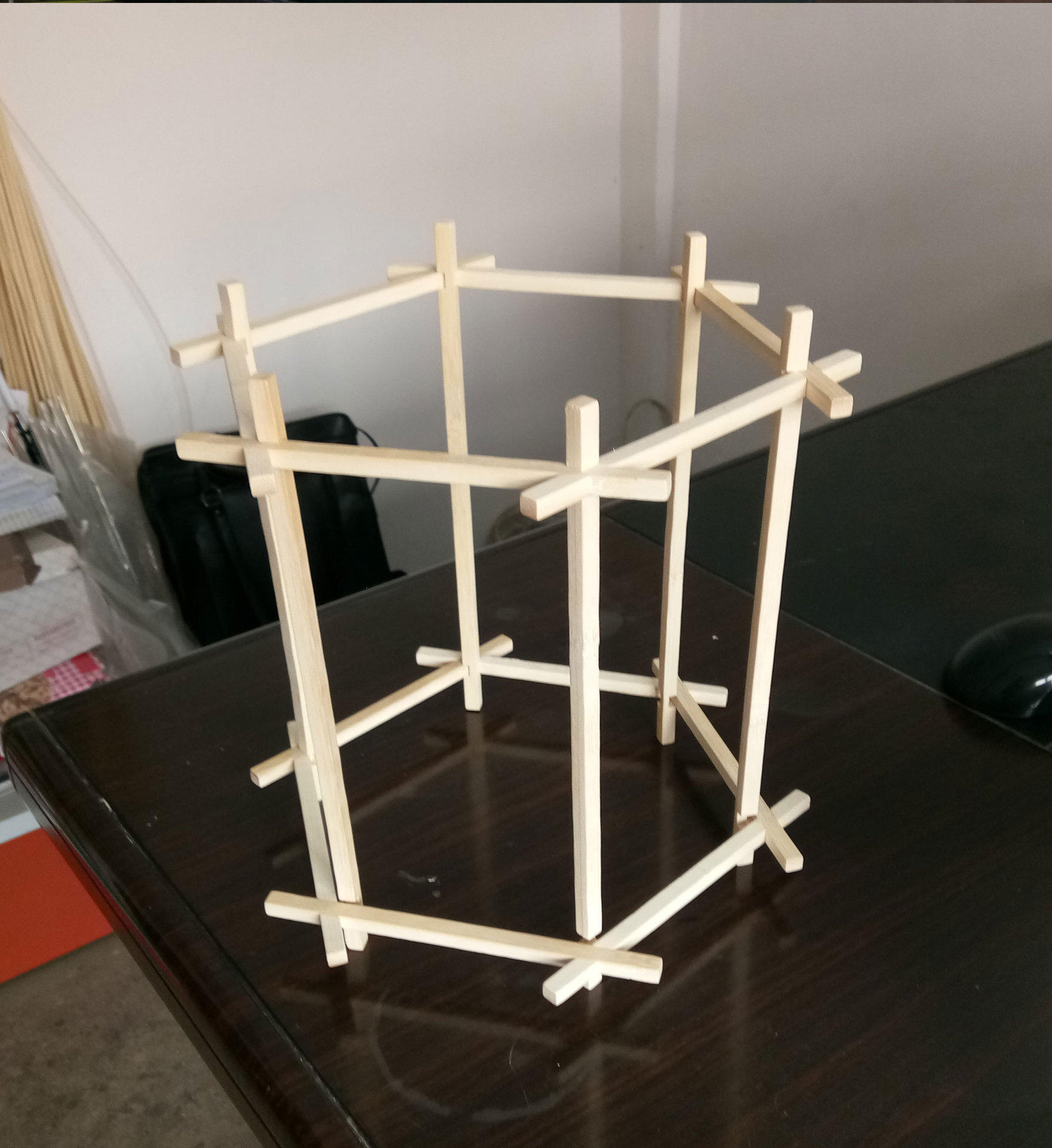 厂家定制春节元宵灯笼架 六角宫灯笼 竹制灯笼架古典宫灯灯架