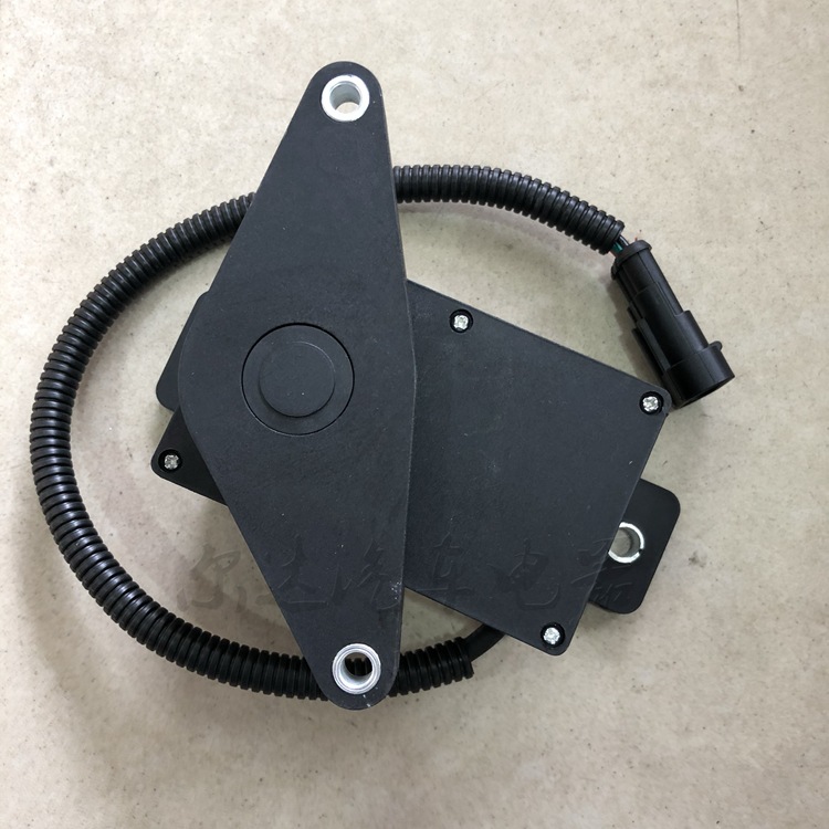 三一重工重卡搅拌车远程油门踏板控制器 后置油门控制器tbq-32k