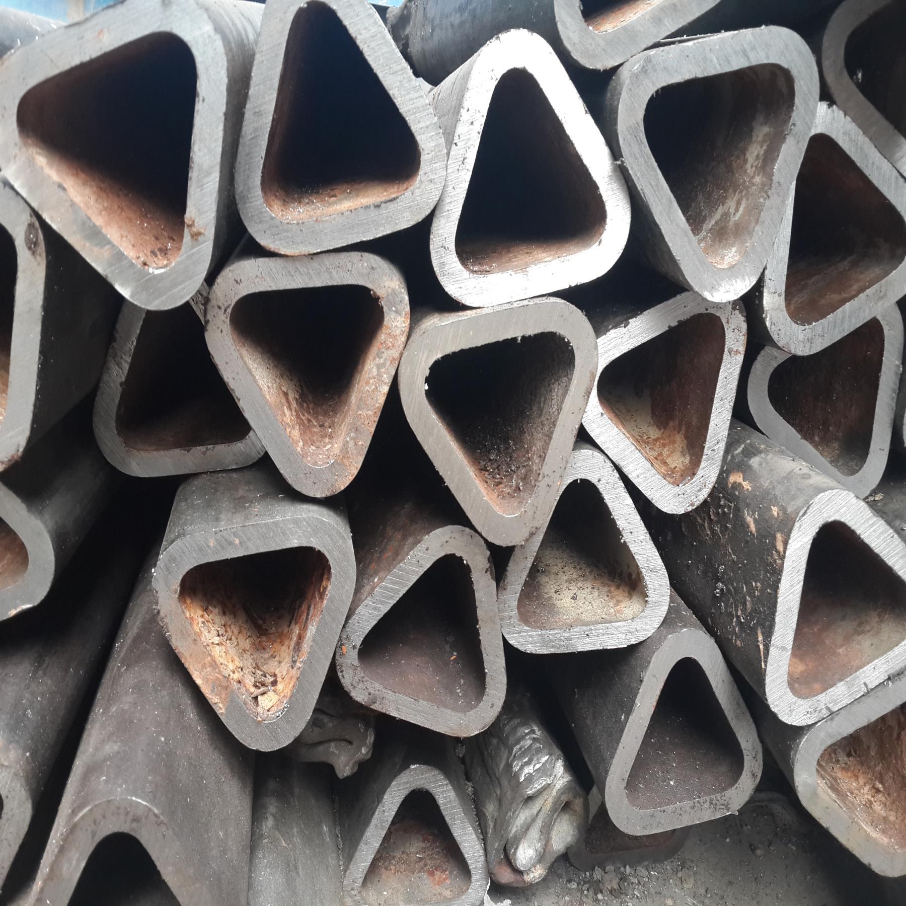 无缝三角管 镀锌三角管 三角管厂家 冷拔20#三角异型钢管