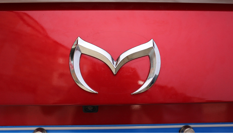 马自达昂克赛拉改装蝙蝠车标cx-4阿特兹cx-5后尾标蝙蝠m金属车标