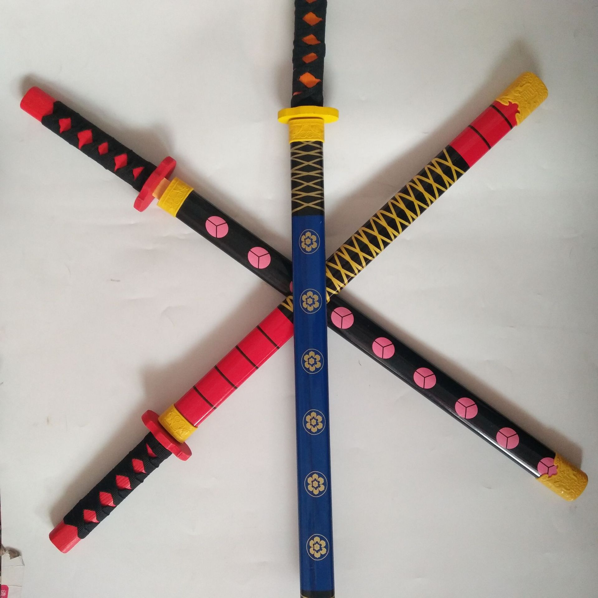 批发儿童木质玩具刀剑 竹制武士刀 动漫武士刀 地摊景区热卖