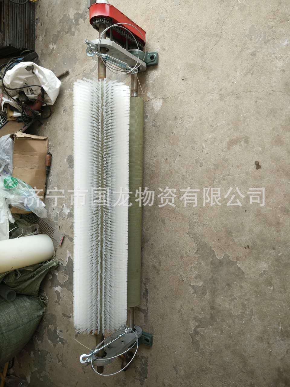 广东广州合金橡胶清扫器   湛江电动毛刷清扫器   尼龙滚刷清扫器