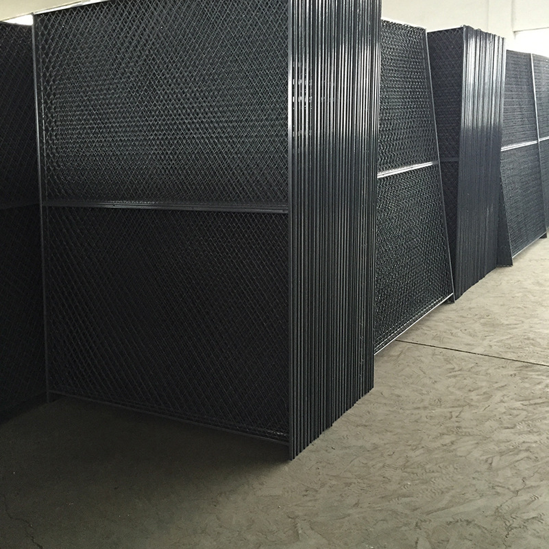 厂家直供金属铁丝网车间隔离网养殖护栏网厂区防护围栏网批发