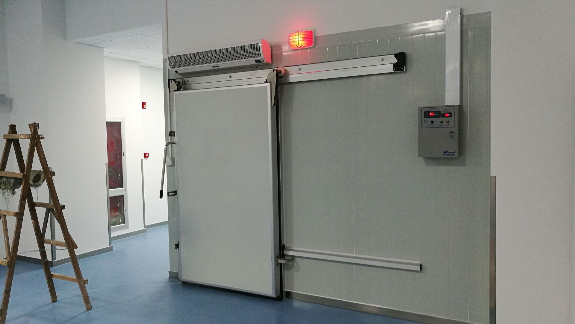 冷库平移门 双开门 半埋门 推拉门 电动平移门等各种冷库门可定制