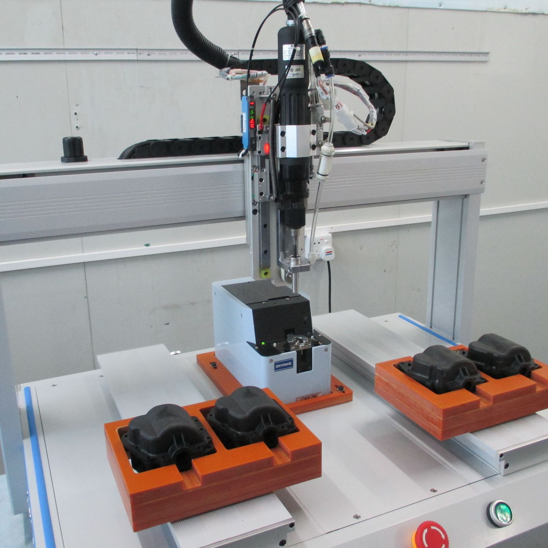 批发螺丝机 吸附式自动锁螺丝机 自动拧螺丝机设备 螺丝机厂家