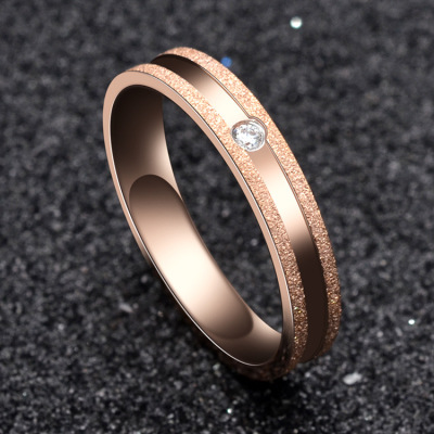 新款不锈钢流行爆款抖音同款 玫瑰金镶钻磨砂女戒指 饰品厂家直销