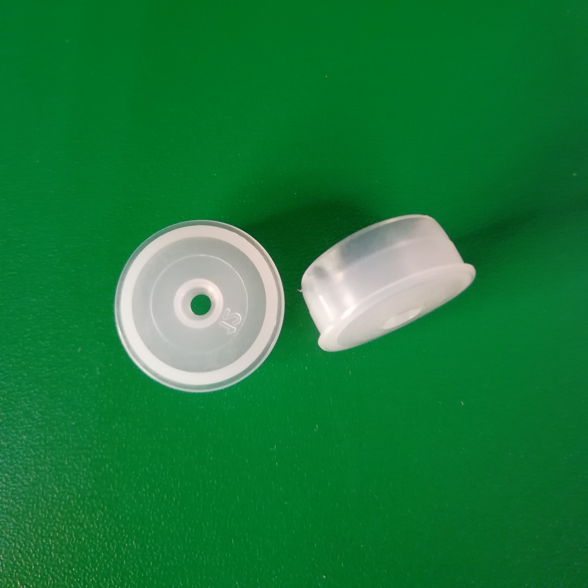 优质20mm塑料内塞 塑料瓶塞 爽肤水瓶塞 乳液塞