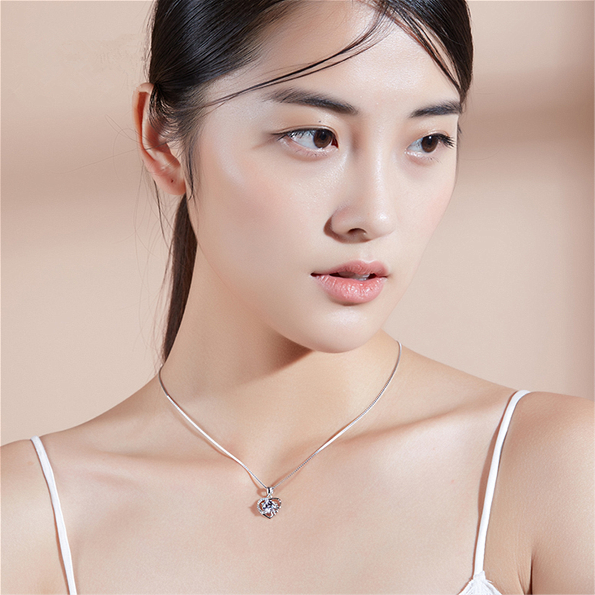 韩版潮流时尚925项链女心形吊坠love爱心项坠锁骨链配饰活动款