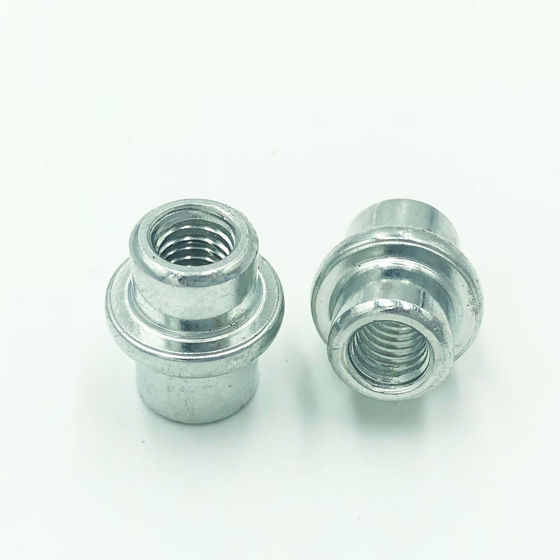 自产自销定制非标紧固件库存紧固件家具配件家具用双头束加厚螺母