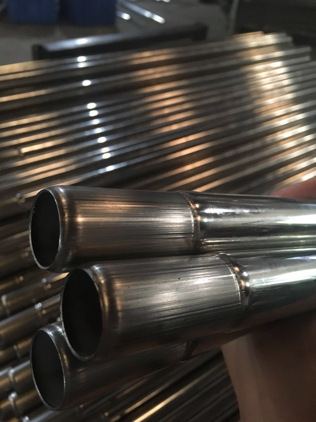 专业承接不锈钢管/铁管/铝管等各种大小缩口加工