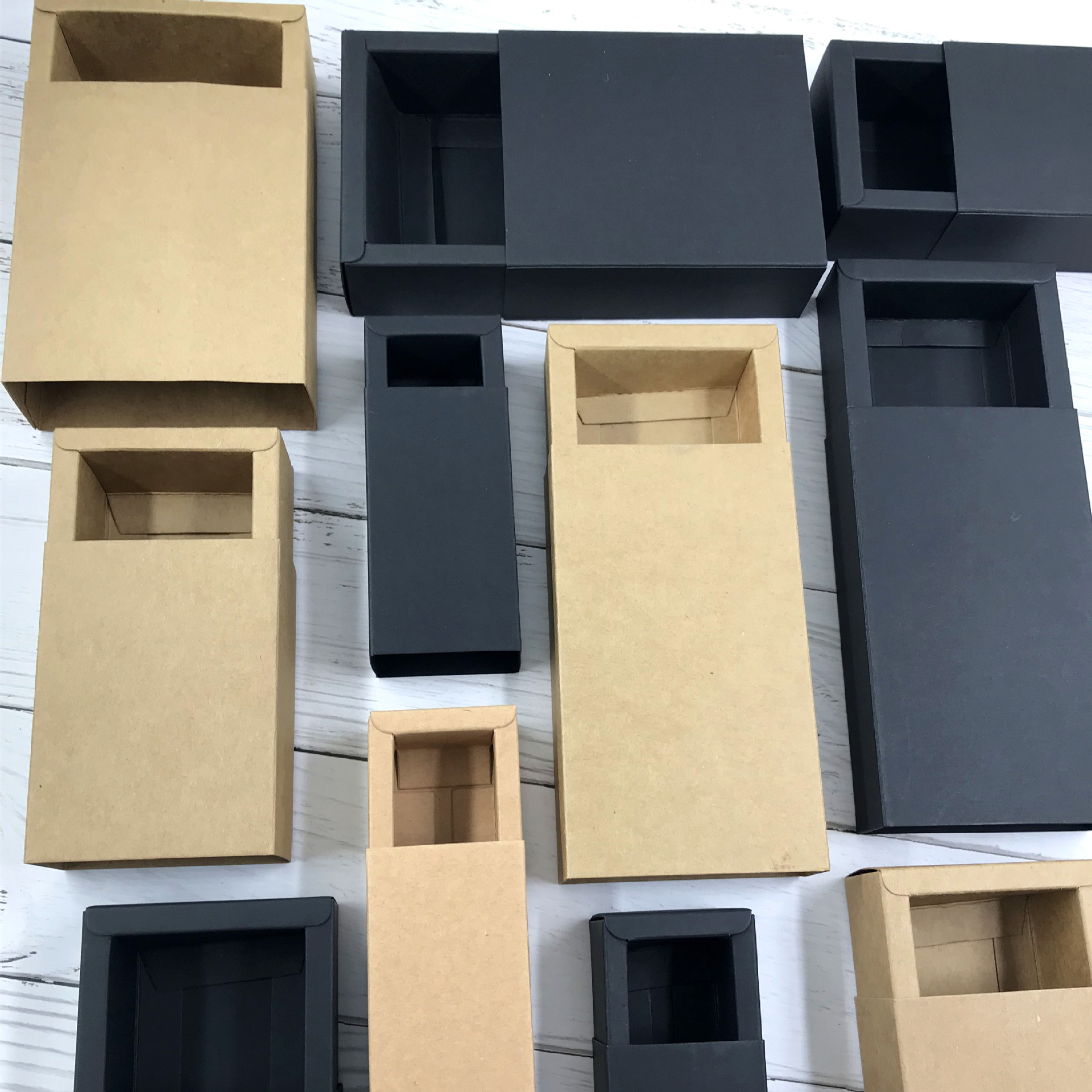 多功能包装礼品盒牛皮纸礼盒通用包装盒折叠式首饰盒定制现货批发