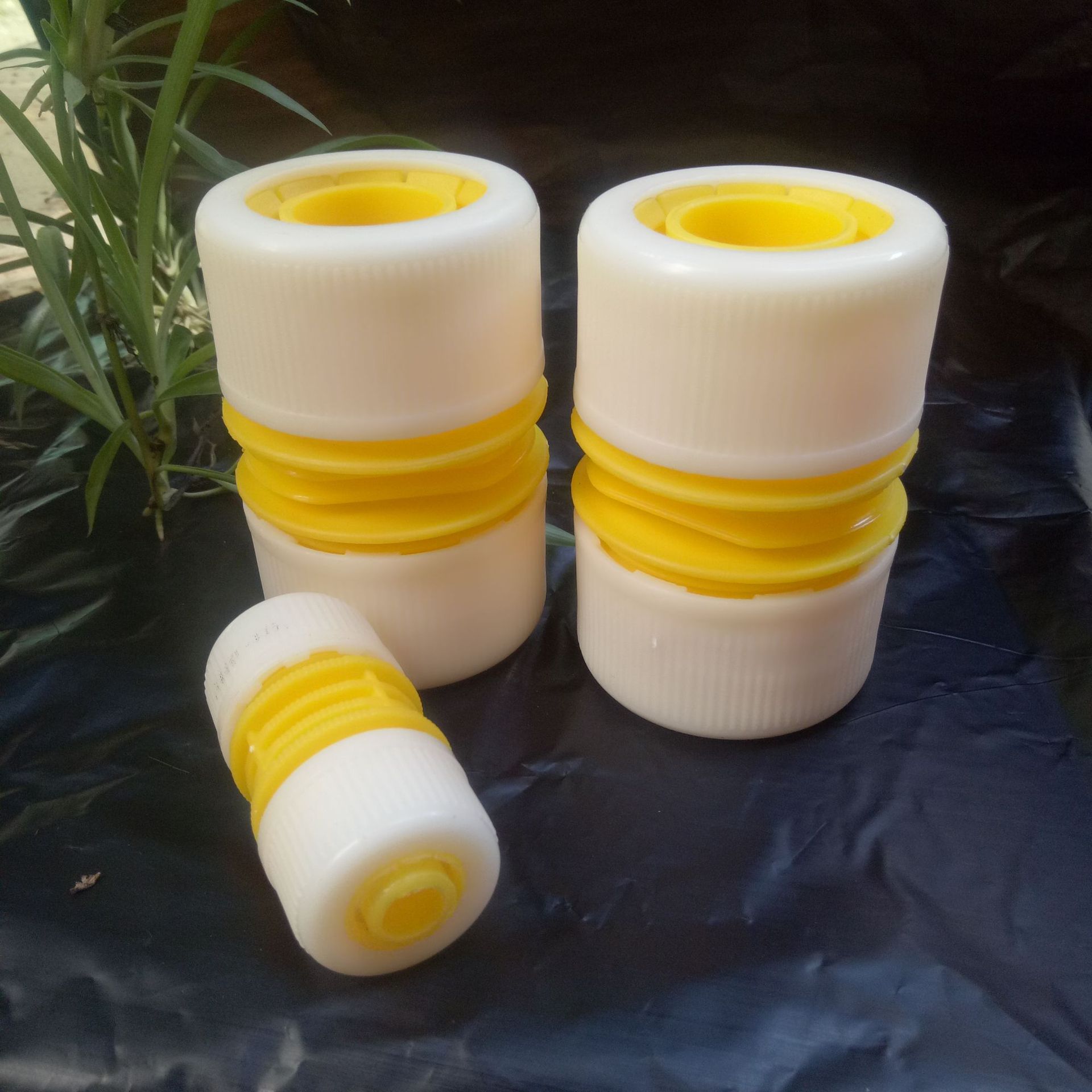 pvc水管修补接头 塑料水管对接 内径32水管延长连接器 1.2寸接头