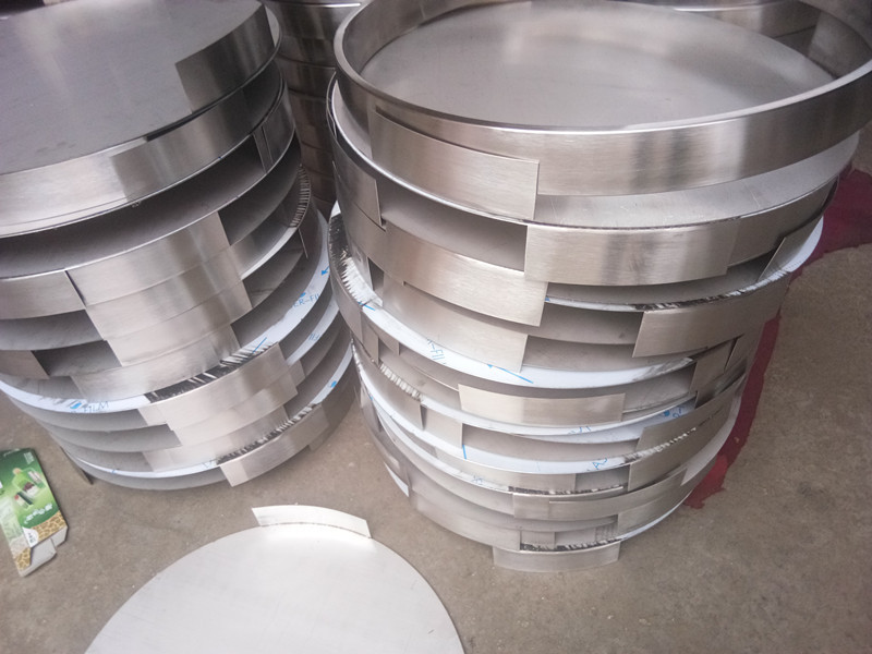 东莞定制不锈钢钣金弯圆cd纹拉丝表面处理加工家具五金配件