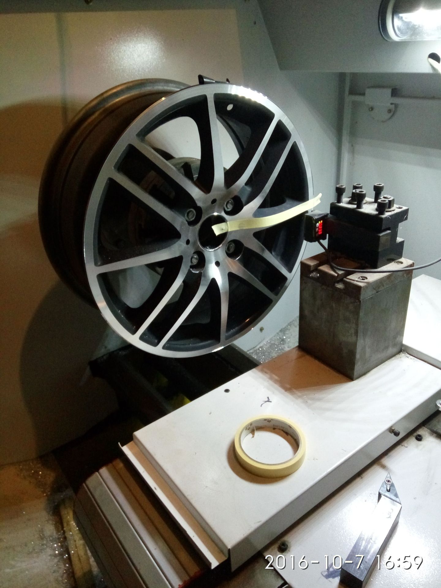 数控免编程轮毂拉丝机 轮毂拉丝现场观摩教学