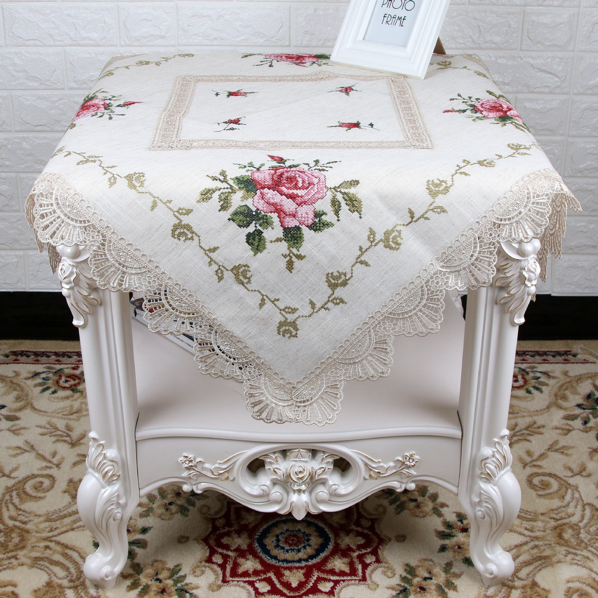 【厂家直销】十字绣花台布 布艺桌布餐桌布多用巾靠垫定做