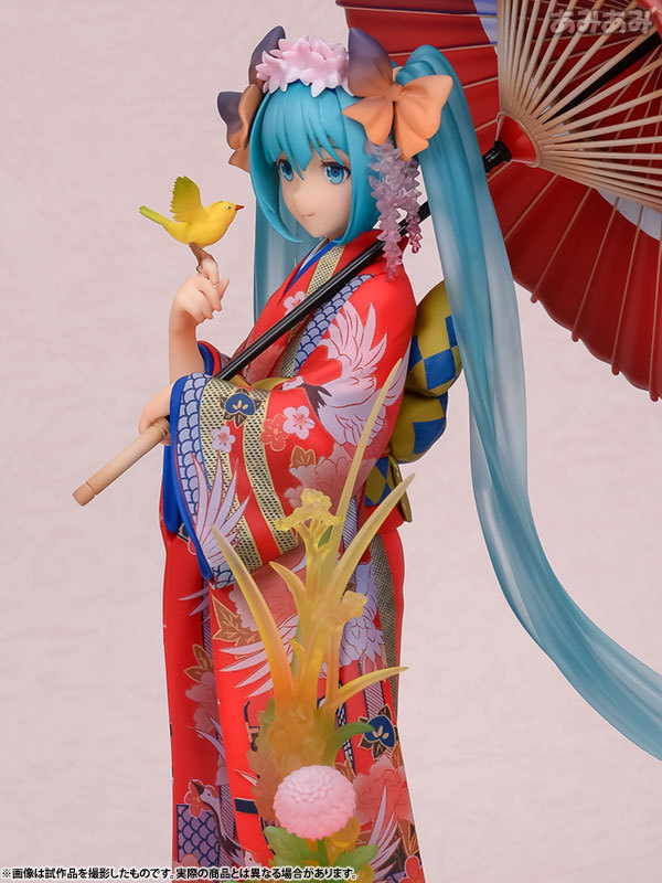stronger miku 和服初音 花色衣 1/8盒装手办
