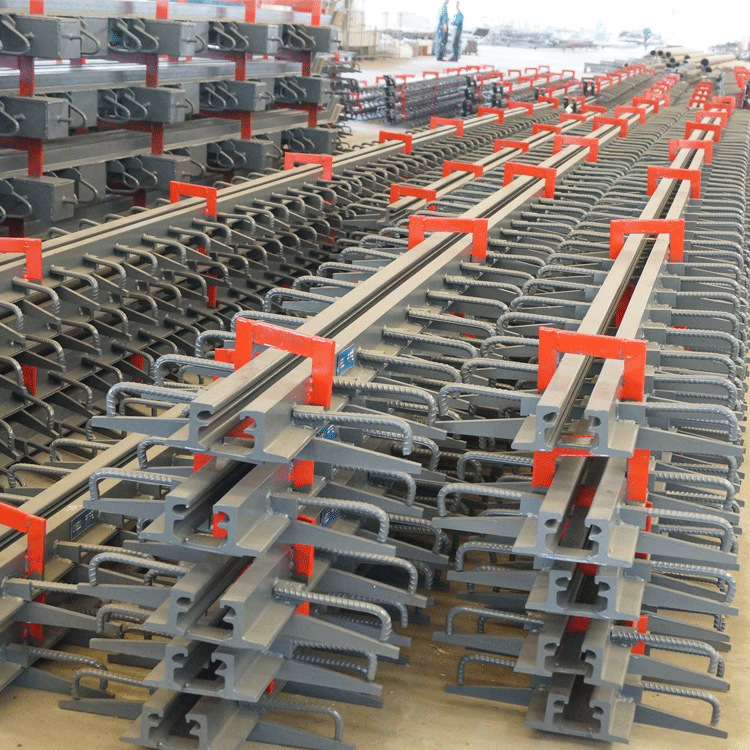 厂家定做c/e/f/z40型桥梁伸缩缝,按您图纸标准定做价格实惠