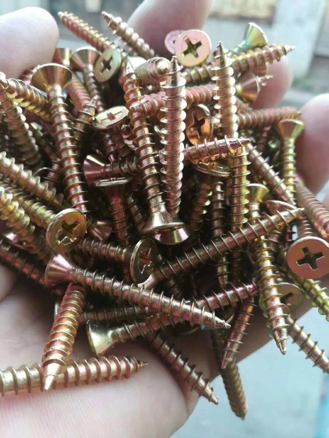 自攻钉自攻螺丝自攻丝