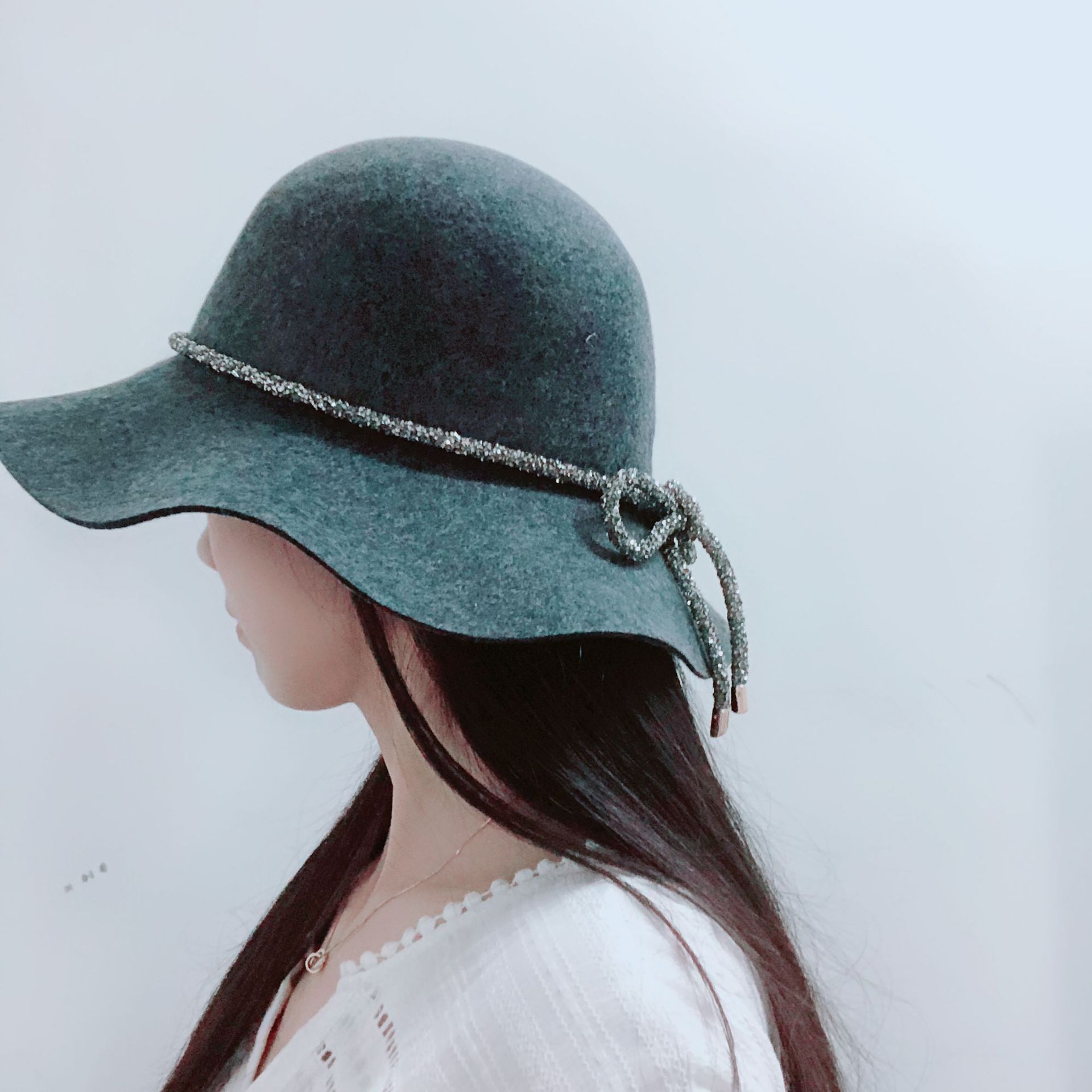 2019秋冬穆斯林帽进口钻链领结波浪帽檐羊毛帽欧美经典款网红爆款