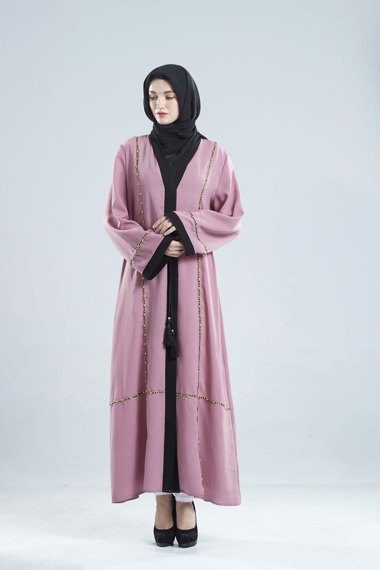 新款中东迪拜伊斯兰开斋节金线订珠礼服穆斯林女装开衫长袍厂家现