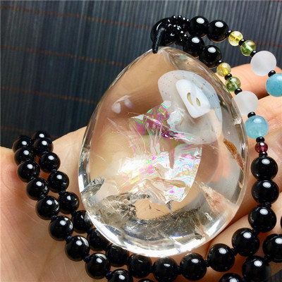 东海水晶天然全包裹七彩胶花吊坠