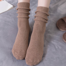 2018秋冬加厚羊毛堆堆袜条纹素色森系女袜子棉袜中筒短袜复古厂家