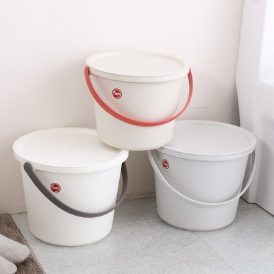 孙小美简约磨砂学生洗衣桶水桶塑料加厚手提带盖家居清洁储水桶